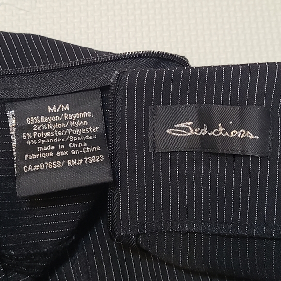 Seduction Pin Stripe Pencil Skirt Size S - Picture 2 of 3